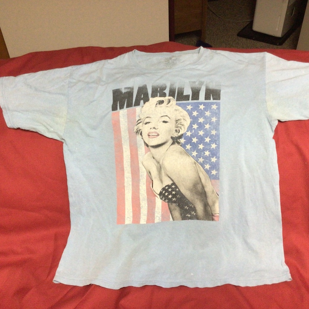 MARILYNN MONROE tshirt